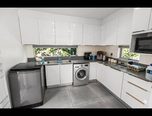 4 BEDROOM HOUSE FOR SALE IN NAHOON